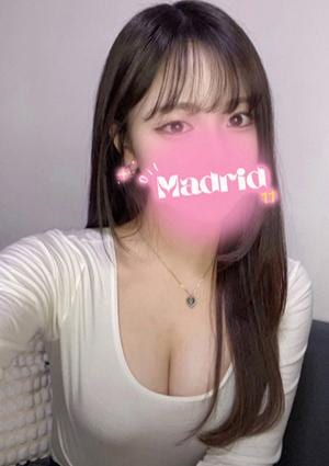Oil Madrid（オイルマドリード） 佐々木　なこ