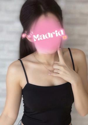 Oil Madrid（オイルマドリード） 久保ちなつ