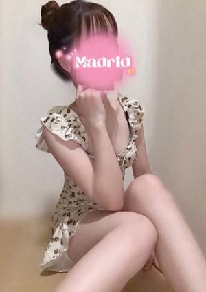 Oil Madrid（オイルマドリード） 白雪める