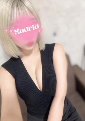 Oil Madrid（オイルマドリード） 白月かれん