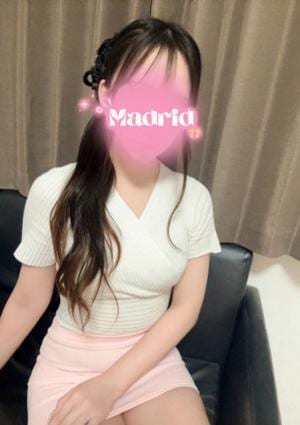 Oil Madrid（オイルマドリード） 日向ひな