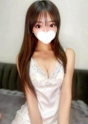 MERFOIS（メルフォア）高田馬場・大久保 留衣（ルイ）