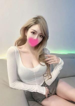 Emmi（エミ） さやかちゃん