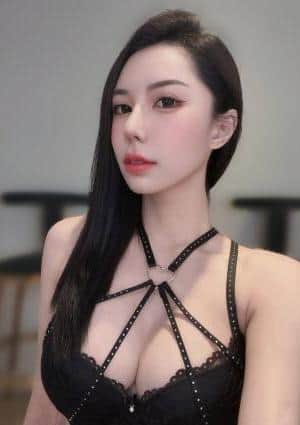 Emmi（エミ） まりちゃん