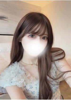 RED EYE（レッドアイ） りほ