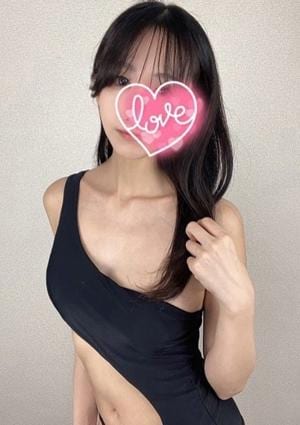 oil & sweet（オイル&スイート）博多店 ゆな