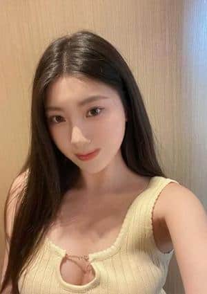 甘えん坊 りな