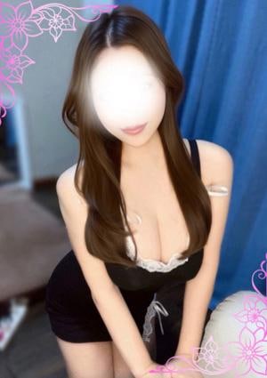 DEAR（ディアー）谷九 椎名くみ