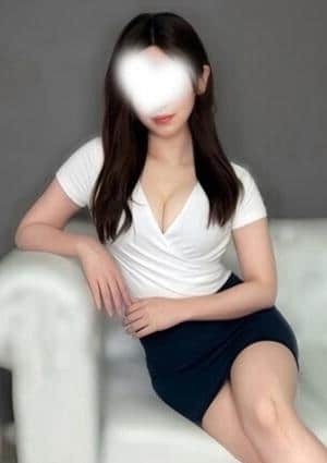 Aroma charmant（アロマシャルマント）新宿店 日向 ゆい