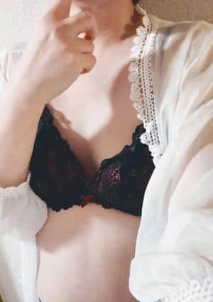 アロマエステ桜並木 奈々