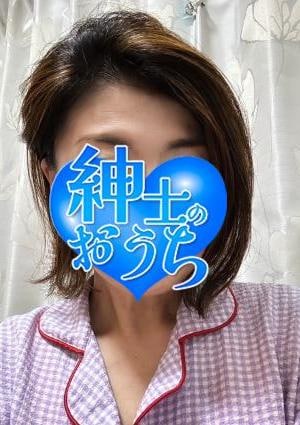 紳士のおうち 横浜ルーム 絹子