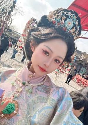 Hello.先生 新人入店、みおちゃん、22歳、Dカップ、100本人保証