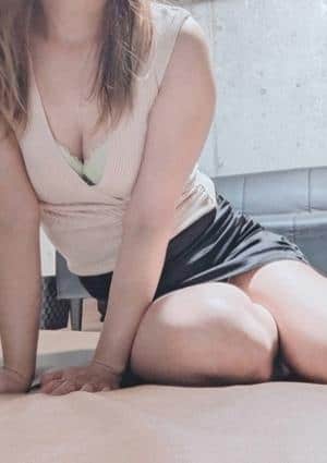 まろん 府中ルーム 内藤　しずか