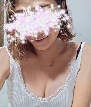 Lunaria（ルナーリア）小松 Tsumugi