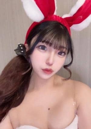 Grace Tokyo 白石るな