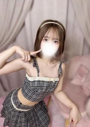 Pinky ring 愛月まゆ