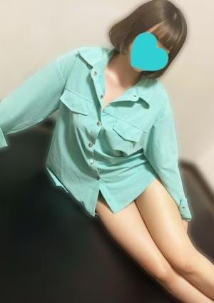 Tiffany Eye（ティファニーアイ） 愛川　らぶ