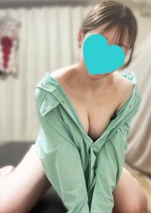Tiffany Eye（ティファニーアイ） 蝶野　はなの