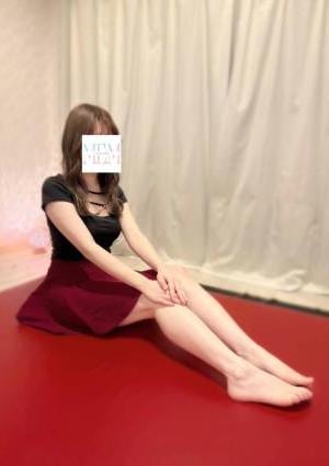 メンズエステ松山 超S級未経験新人まり