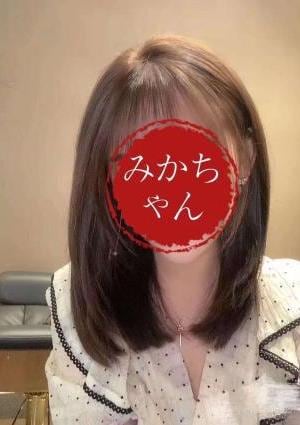 Romantic（ロマンチック） 新人：りさちゃん