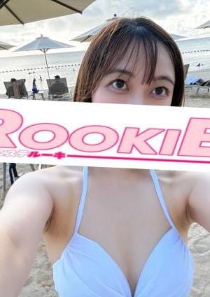 ROOKIE ももあ