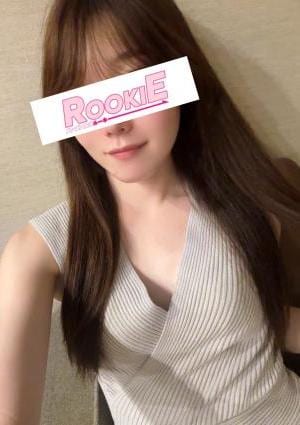 ROOKIE さな