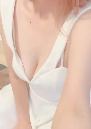 グラマラス〜90分9800円〜 あきな