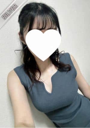 RedRibbon（レッドリボン）小田原 えれん(SILVER)