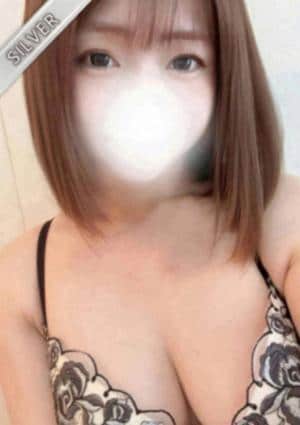 RedRibbon（レッドリボン）越谷 えり