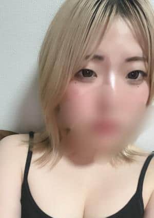 RedRibbon（レッドリボン）越谷 あこ