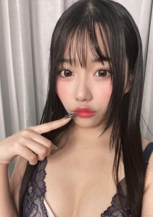 RedRibbon（レッドリボン）越谷 ゆいな