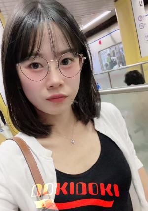 ドキドキ美少女 あみ