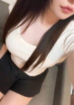 アロマモデスト〜AromaModeste〜大井町ルーム 花山 あおい