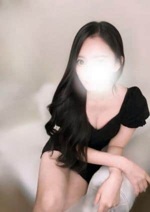 BELCHIC（ベルシック） 綺丘しゅな