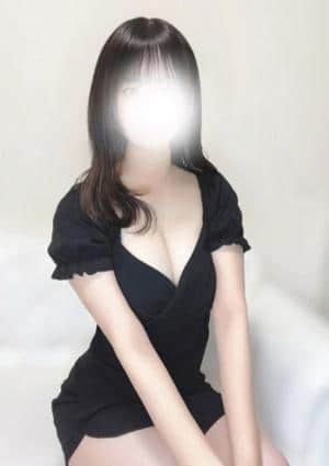 BELCHIC（ベルシック） 飯田なぎ