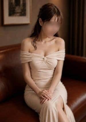 F.F.B 枚方 すず