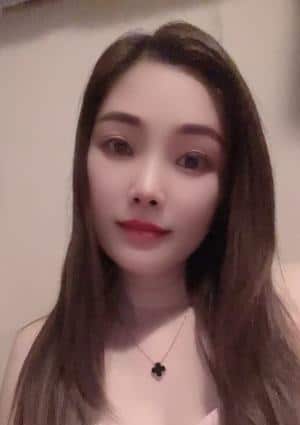 こもれび あゆみ