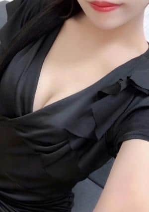 ＆White（アンドホワイト） なな