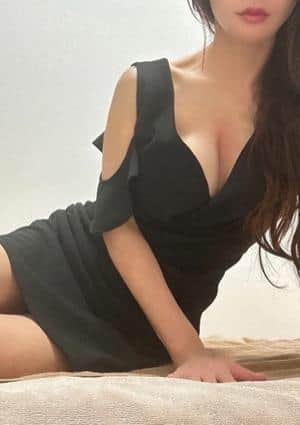 美魔女セラピー大阪 日本橋ルーム 莉緒