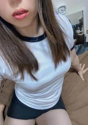 AROMA CROWN（アロマクラウン）鶯谷ROOM えみり 業界未経験