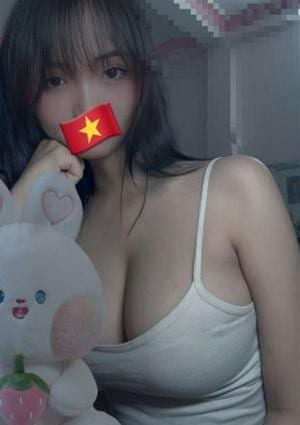 ベトナム子 Girl’s SEXY（20歳） みえ