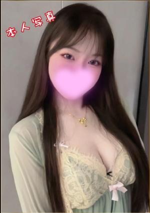 花火 エミリちゃん