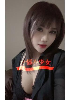 お悩み少女 ゆり