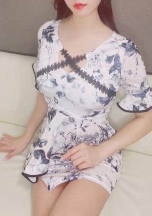 ChouChou（シュシュ） 椿レナ