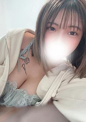 ささやき 夏野あやみ