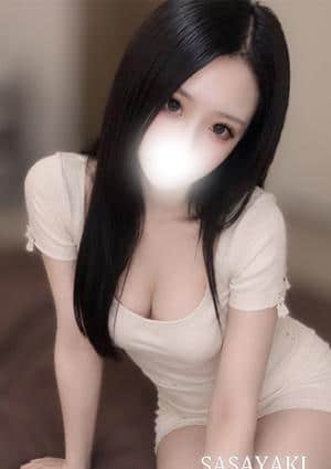 ささやき 花城りぜ