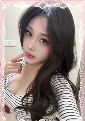 台湾の若妻 ひかり