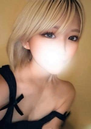 Aroma Chelone（アロマケローネ） 夏目いと