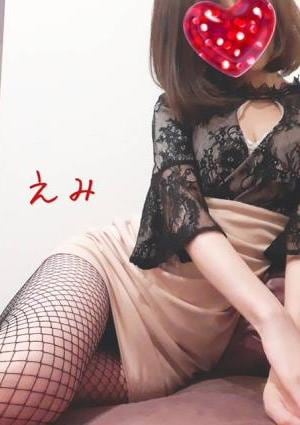 下弦の月 笑（えみ）