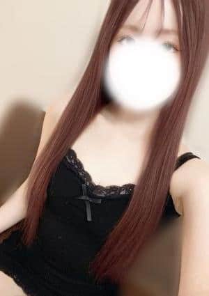 RedRibbon（レッドリボン）本八幡 えま
